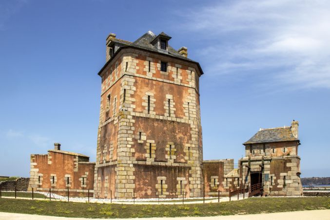 The Vauban Tower c13b72716f44973f9d4e10ead0cc986a4865a122 c13b72716f44973f9d4e10ead0cc986a4865a122